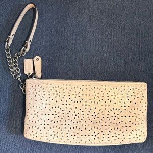 UNIQUE Coach ivory large wristlet clutch laser cut EUC!